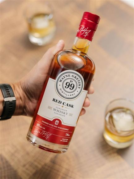 Wayne Gretzky Estates Red Cask Canadian Whisky 750mL | Wayne